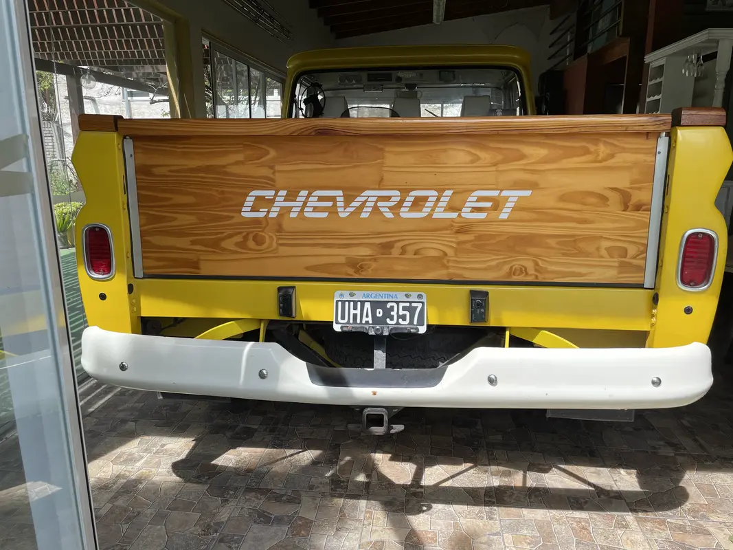 Mira esta publicación de Chevrolet C10 1964 en Motordil