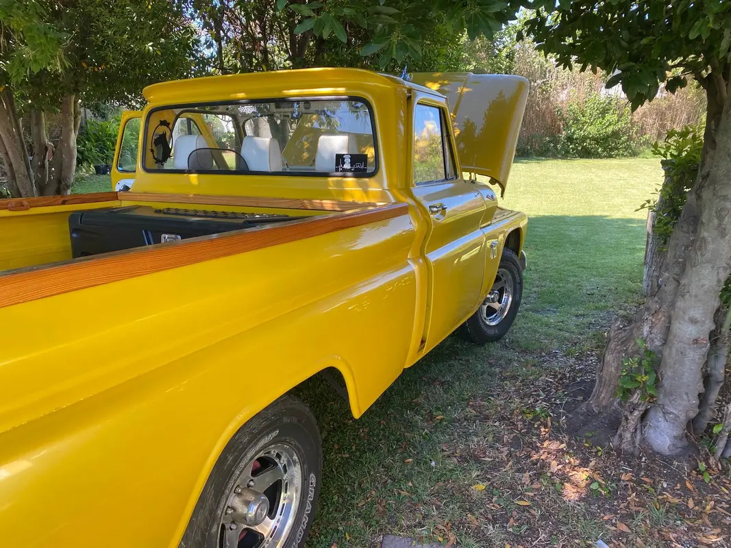 Mira esta publicación de Chevrolet C10 1964 en Motordil
