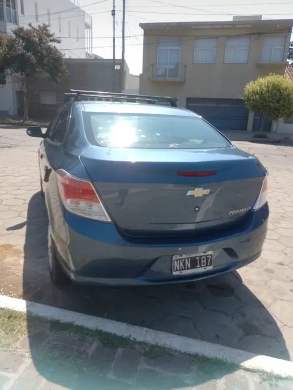 Mira esta publicación de Chevrolet Prisma 2013 en Motordil