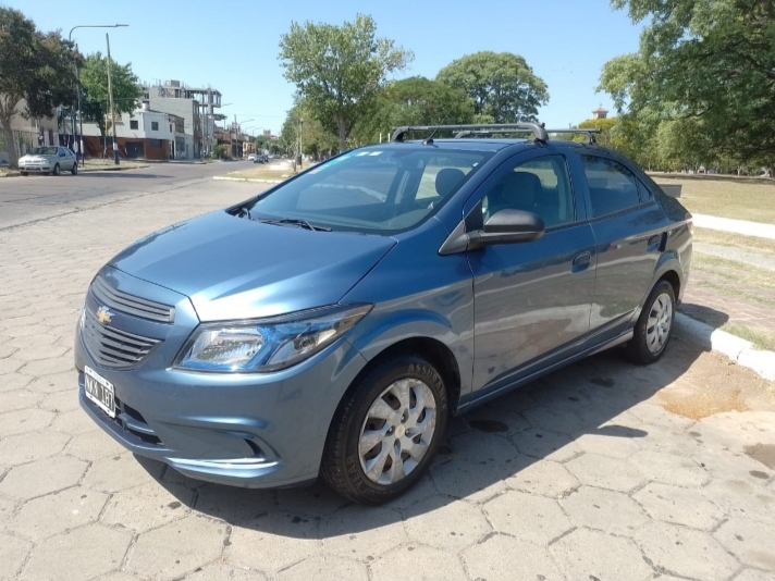 Mira esta publicación de Chevrolet Prisma 2013 en Motordil