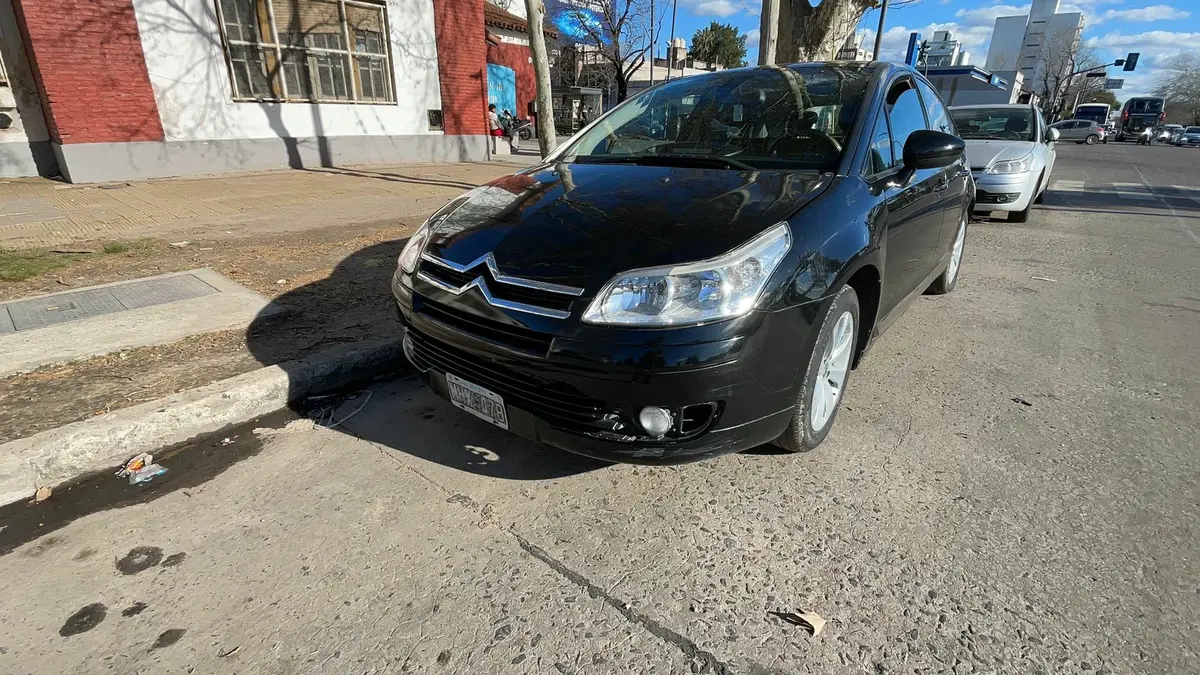 Mira esta publicación de Citroen C 4 2013 en Motordil