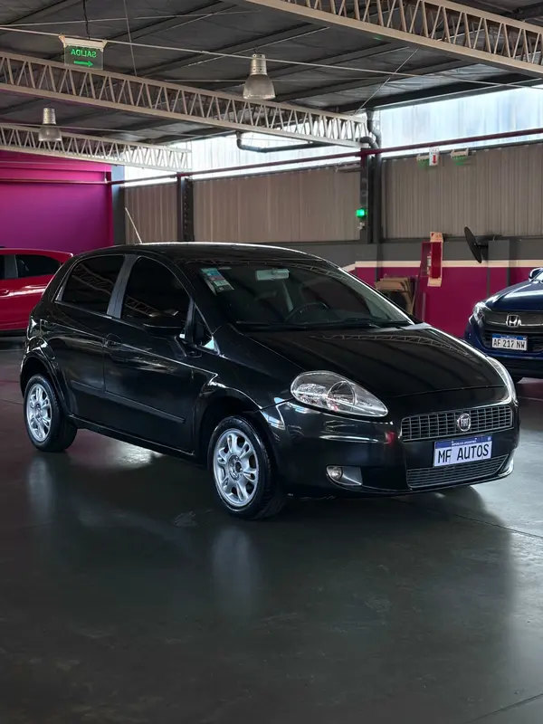Mira esta publicación de Fiat Punto 2010 en Motordil