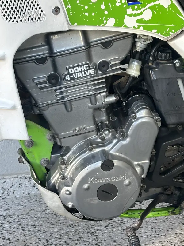 Mira esta publicación de Kawasaki KLR 650 1994 en Motordil