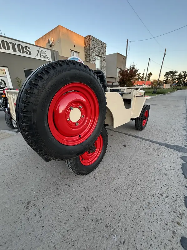 Mira esta publicación de Jeep Otros 1947 en Motordil