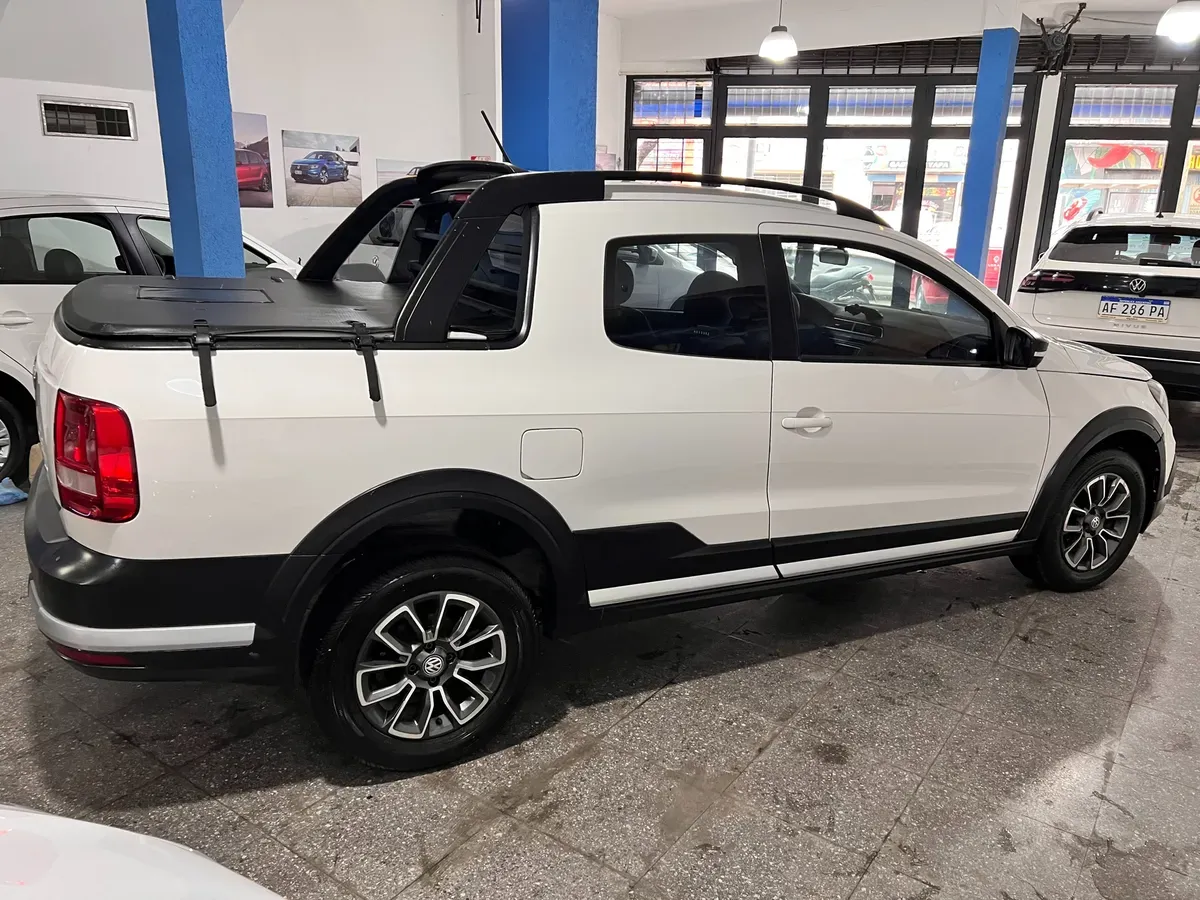 Mira esta publicación de Volkswagen Saveiro 2017 en Motordil