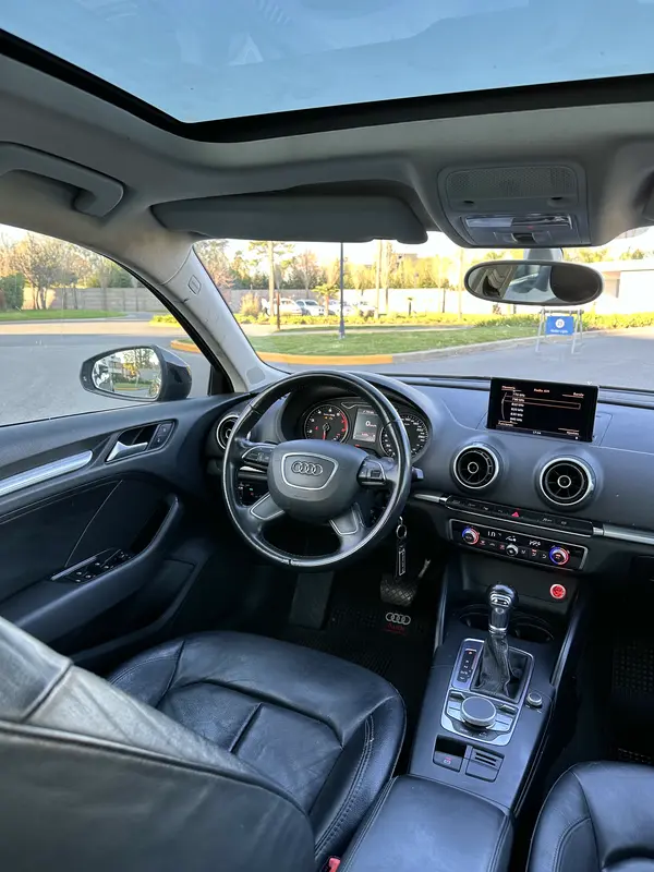 Mira esta publicación de Audi A3 Sportback 2014 en Motordil