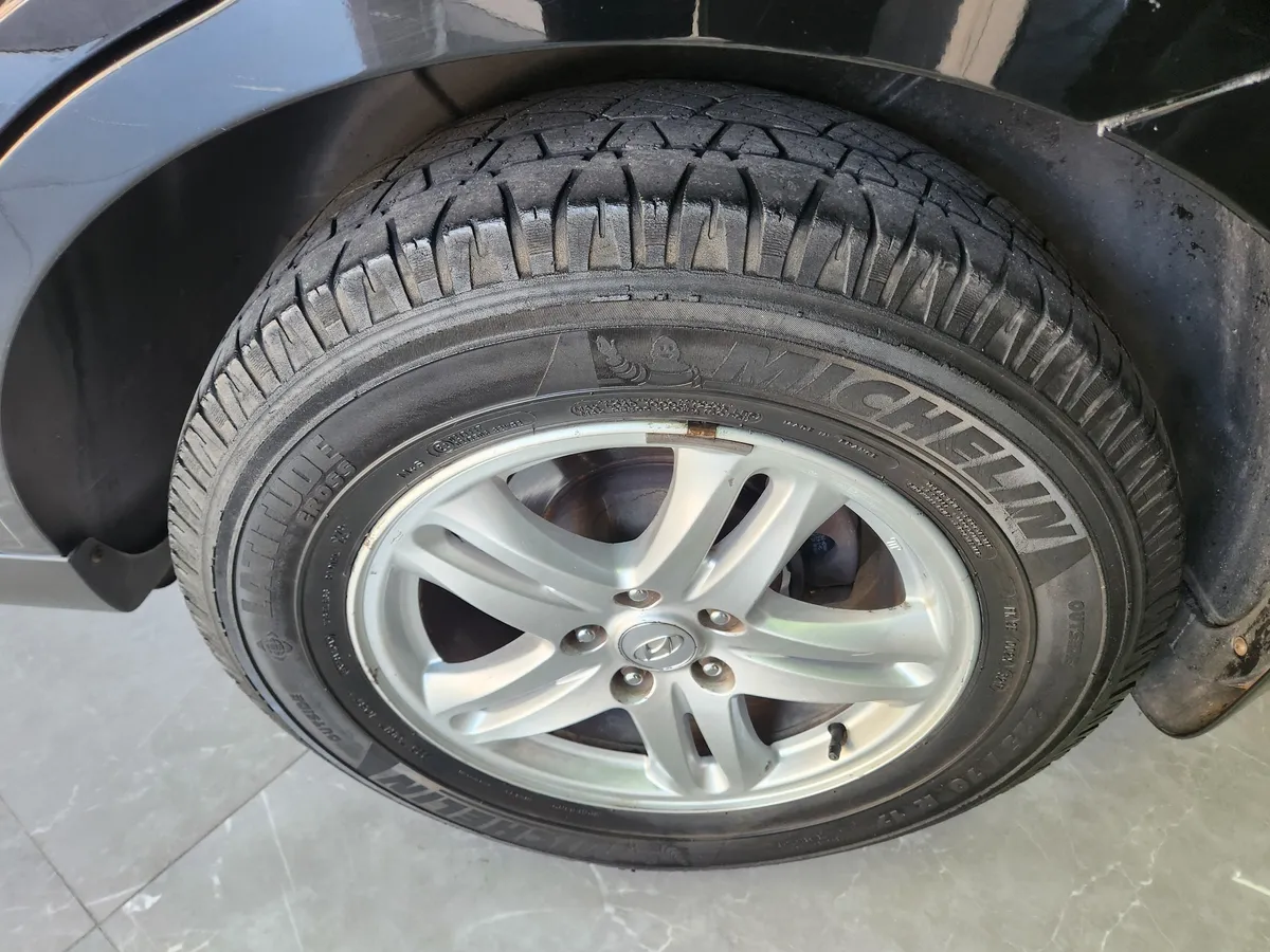 Mira esta publicación de Hyundai Santa Fe 2009 en Motordil