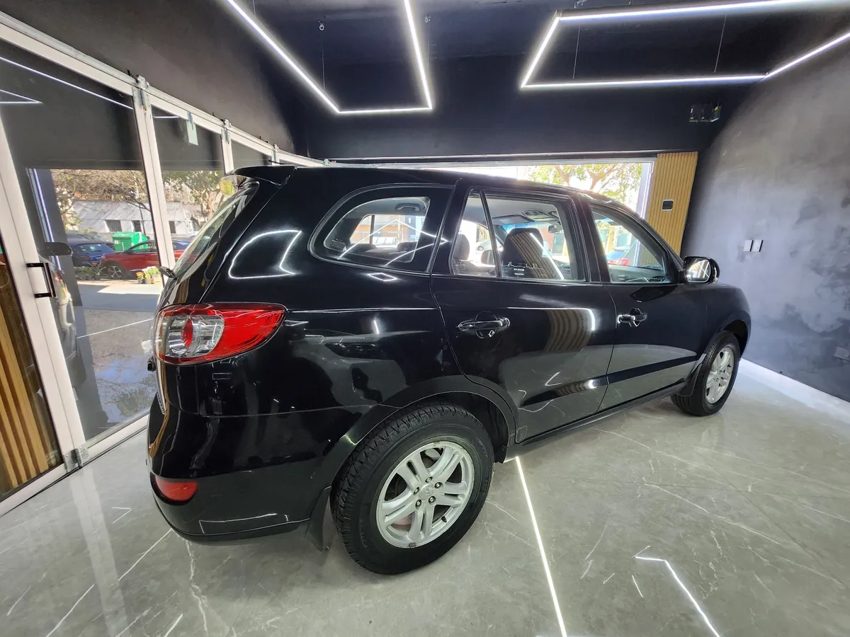 Mira esta publicación de Hyundai Santa Fe 2009 en Motordil