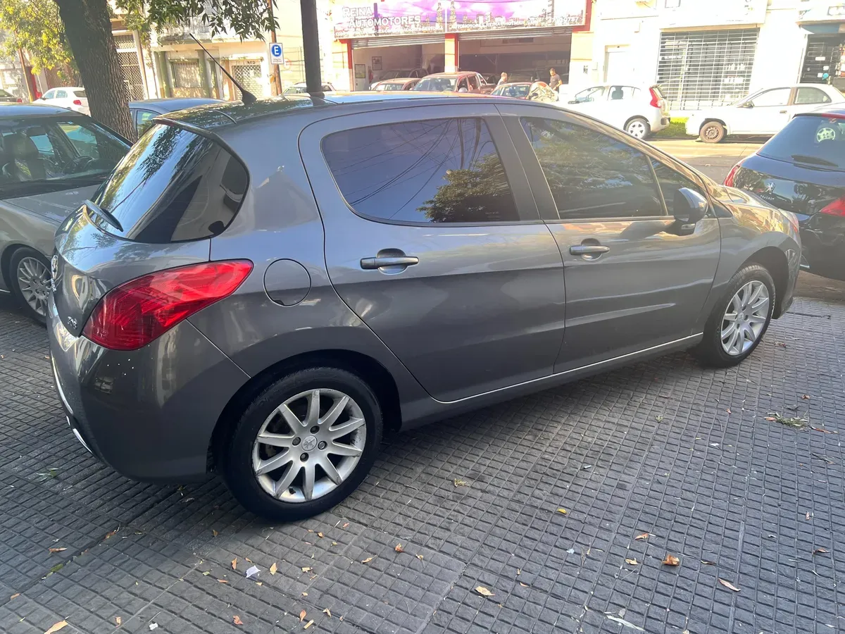 Mira esta publicación de Peugeot 308 2013 en Motordil