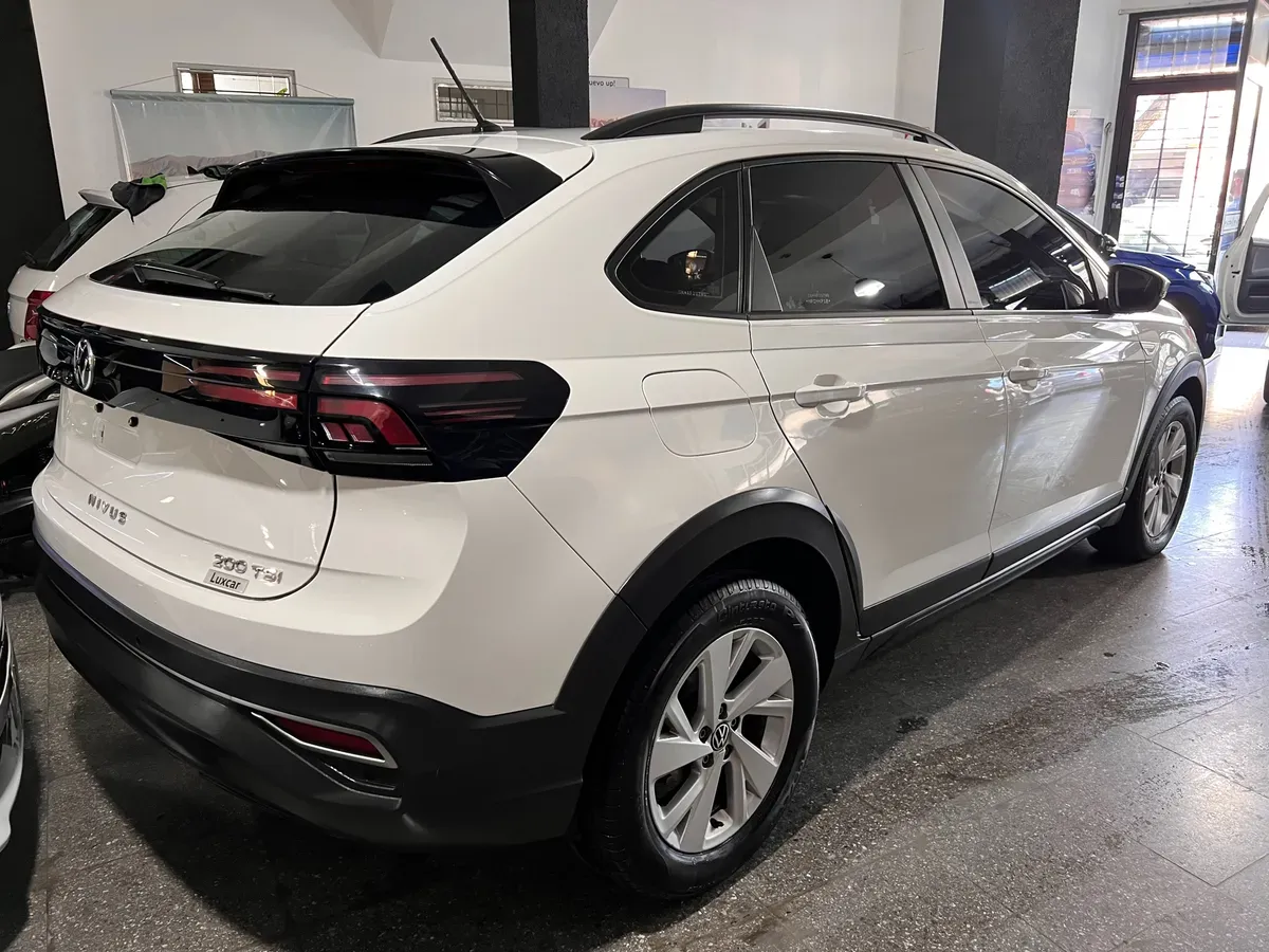 Mira esta publicación de Volkswagen Nivus 2022 en Motordil
