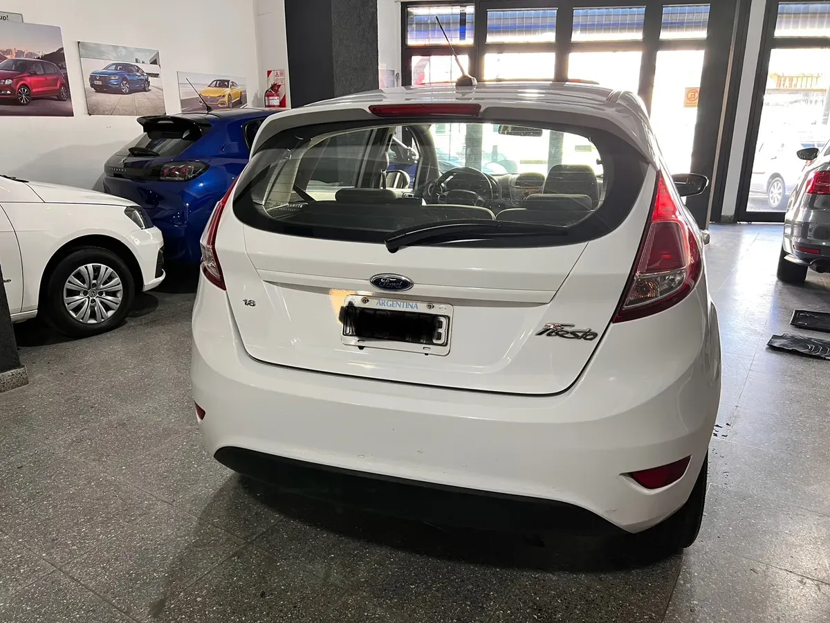 Mira esta publicación de Ford Fiesta 2013 en Motordil