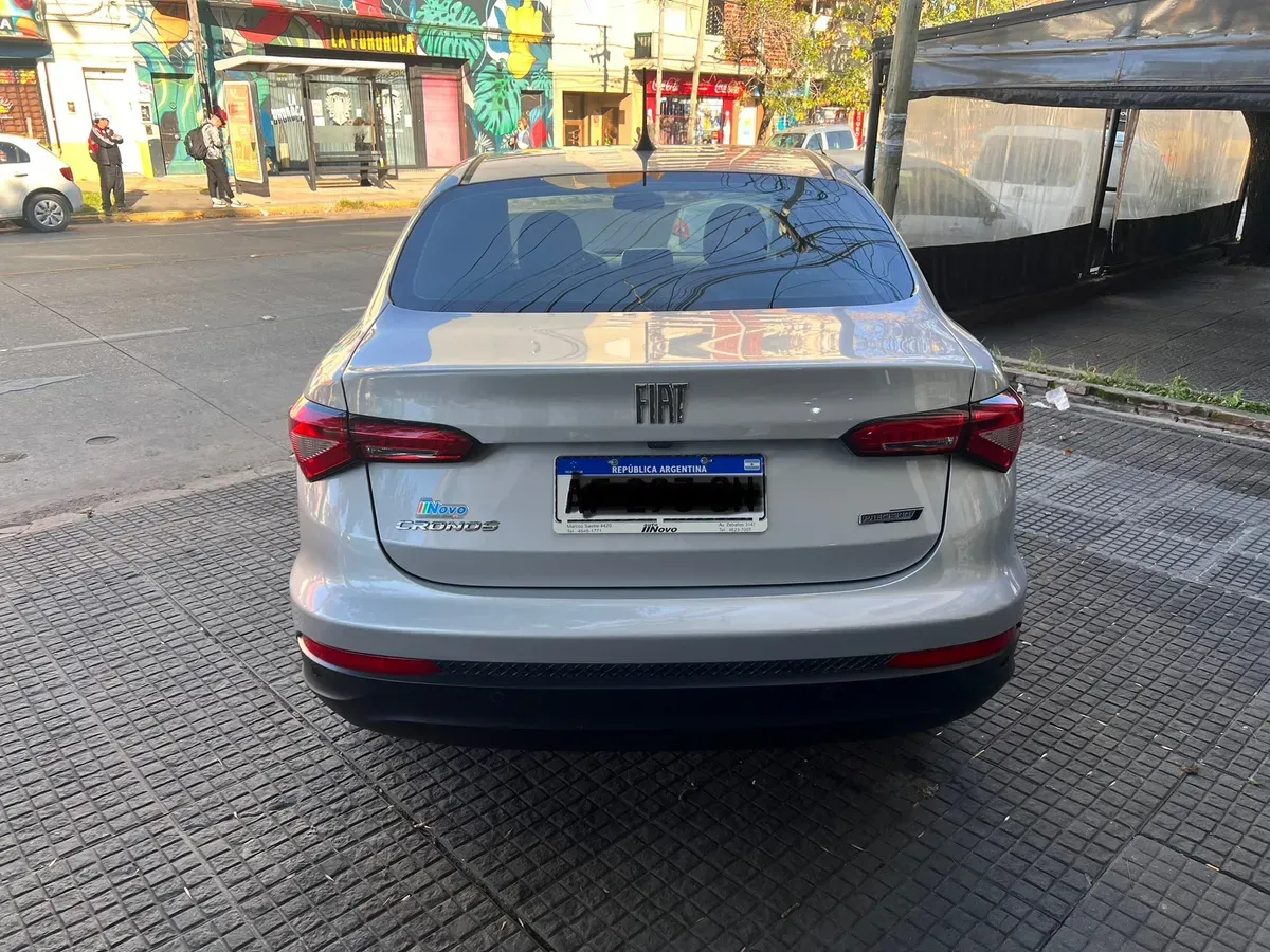 Mira esta publicación de Fiat Cronos 2022 en Motordil