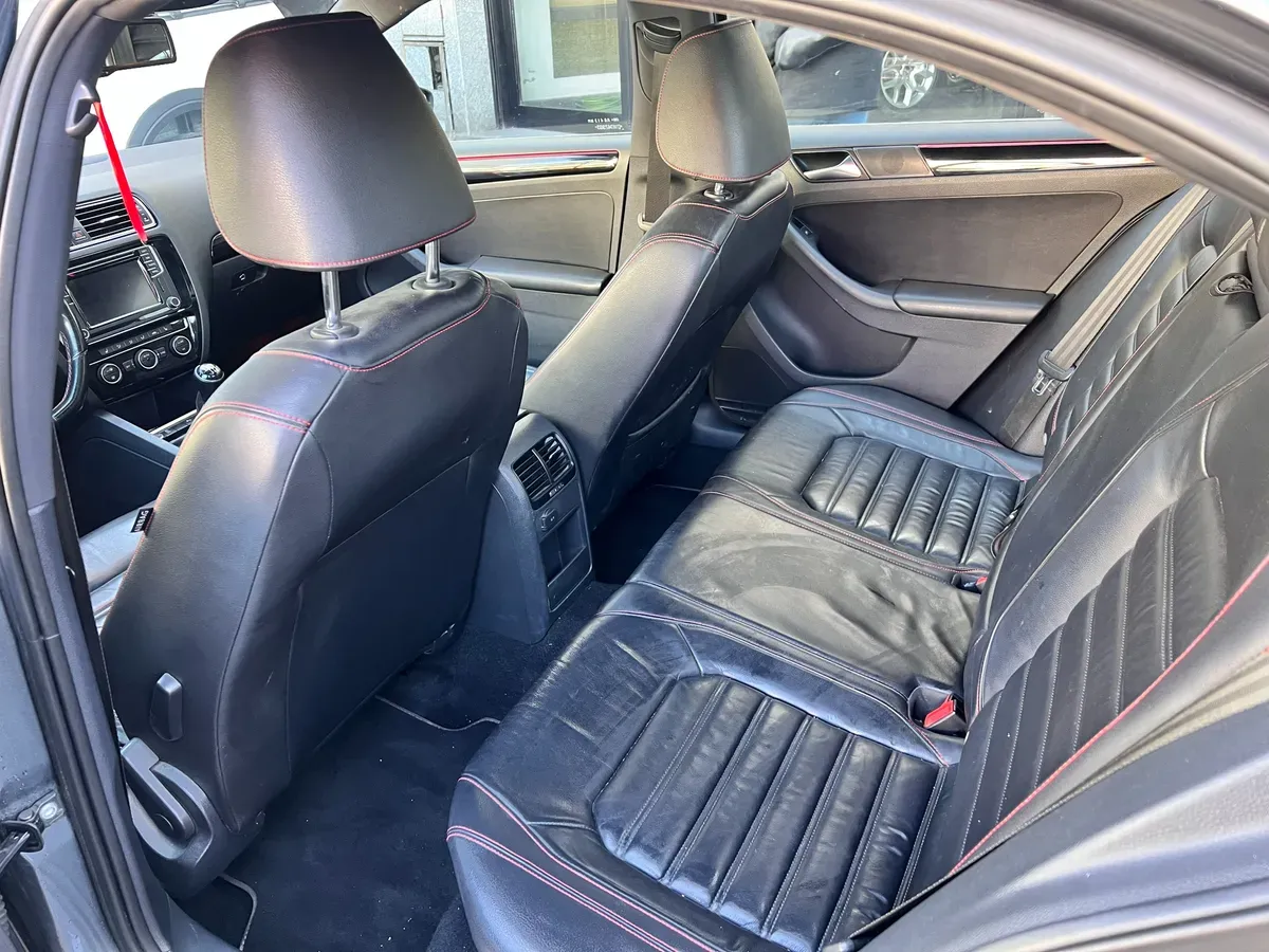 Mira esta publicación de Volkswagen Vento 2016 en Motordil