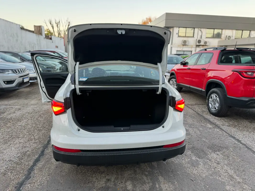 Mira esta publicación de Fiat Cronos 2025 en Motordil