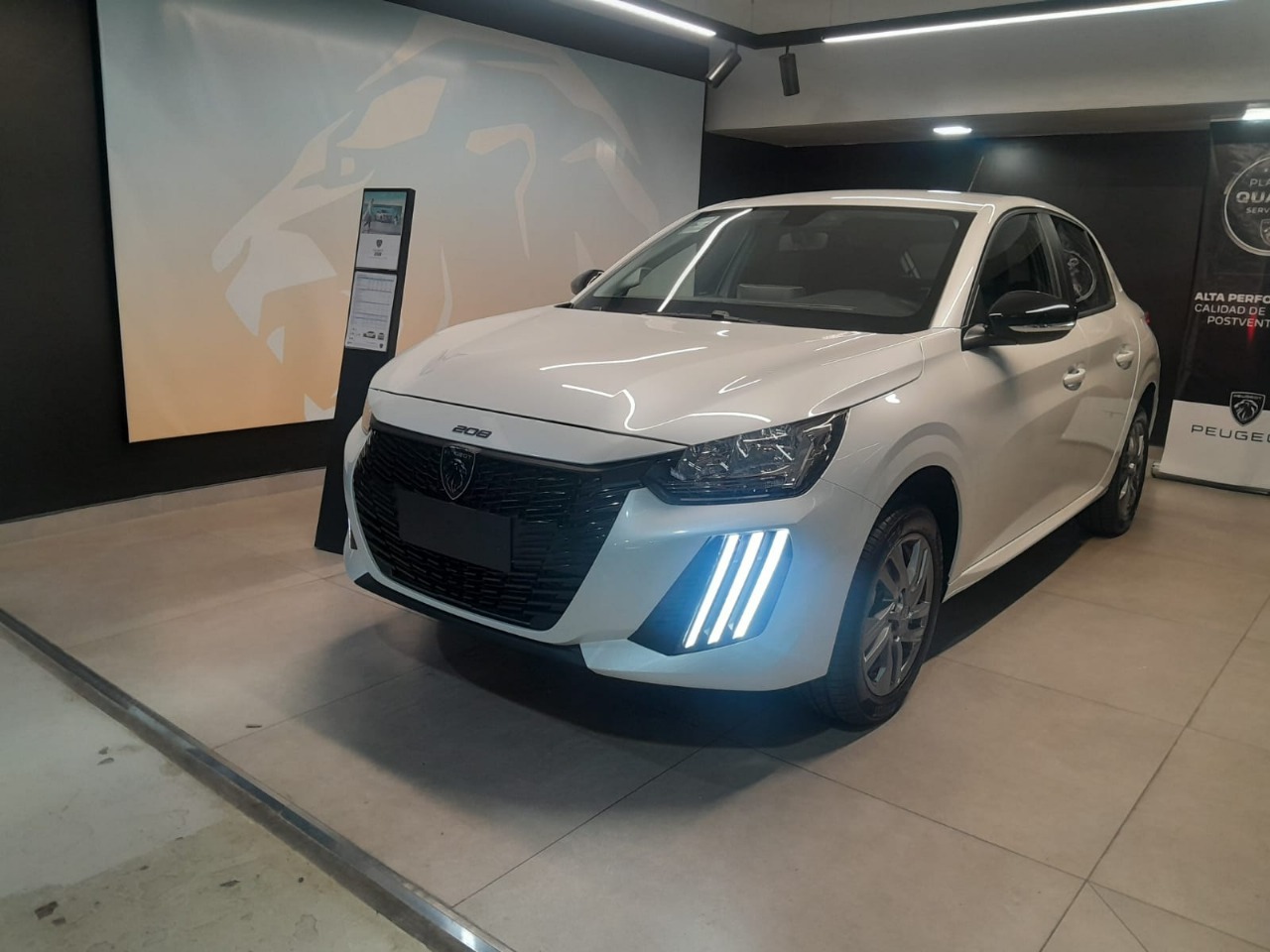 Mira esta publicación de Peugeot 208 2025 en Motordil
