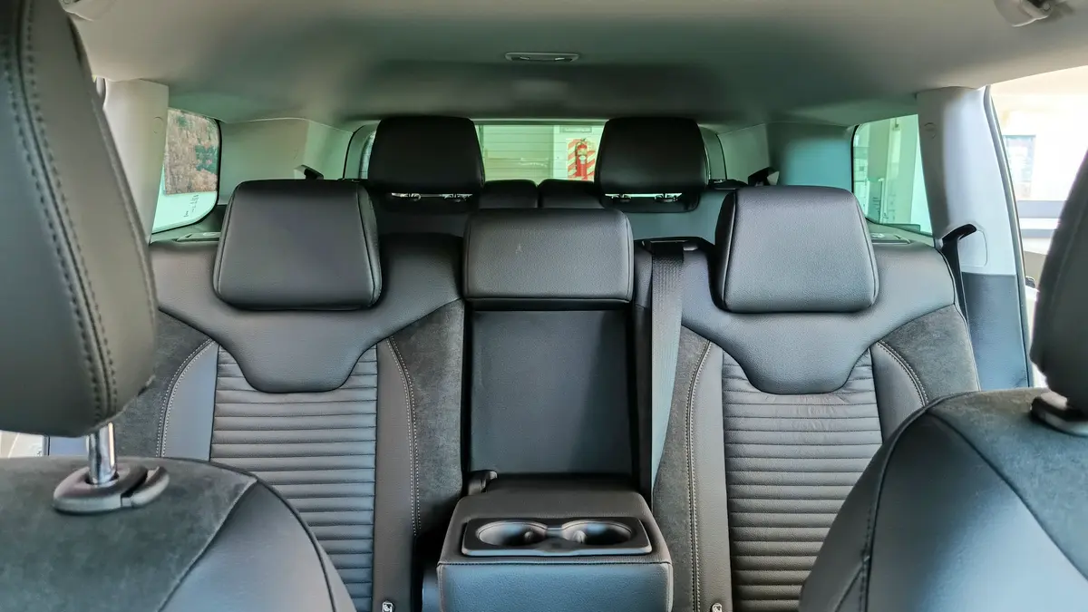 Mira esta publicación de Jeep Commander 2025 en Motordil