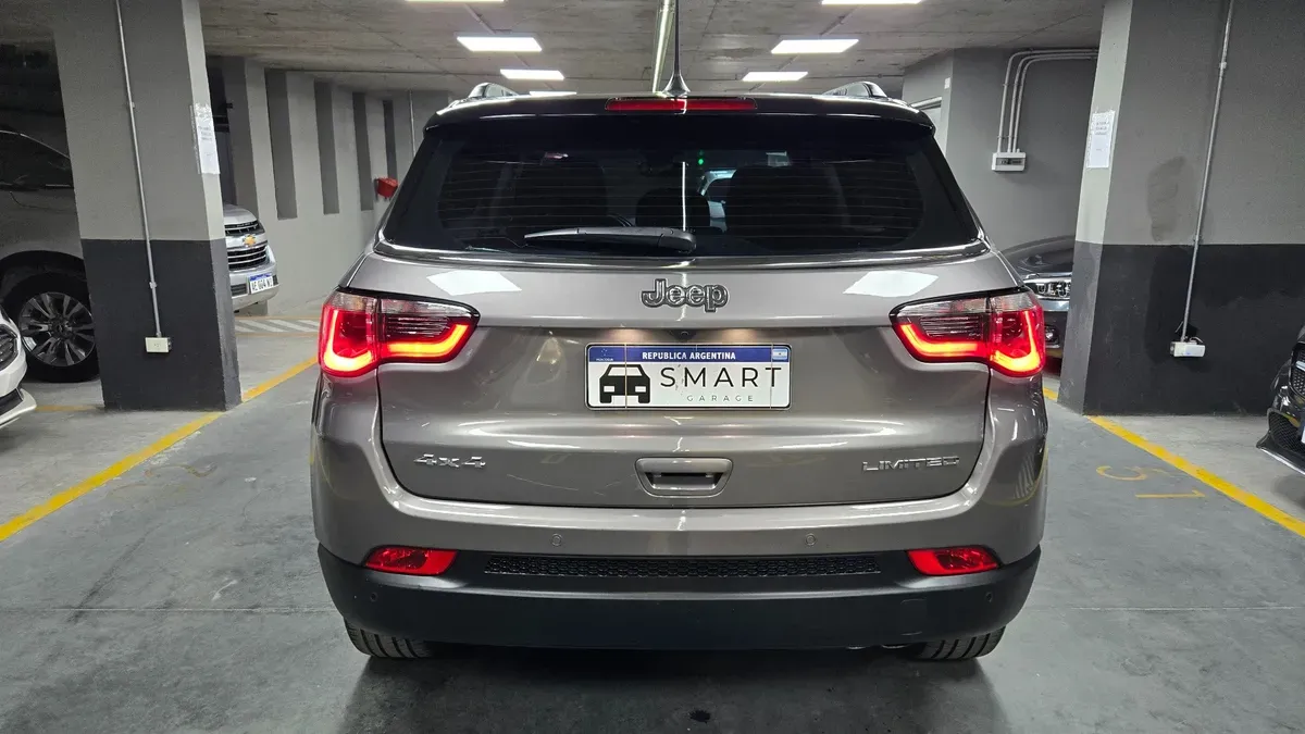Mirá esta publicación de Jeep Compass