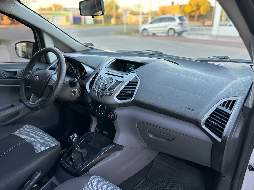 Mira esta publicación de Ford Eco Sport 2015 en Motordil