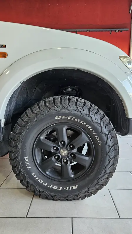 Mira esta publicación de Mitsubishi L 200 2012 en Motordil