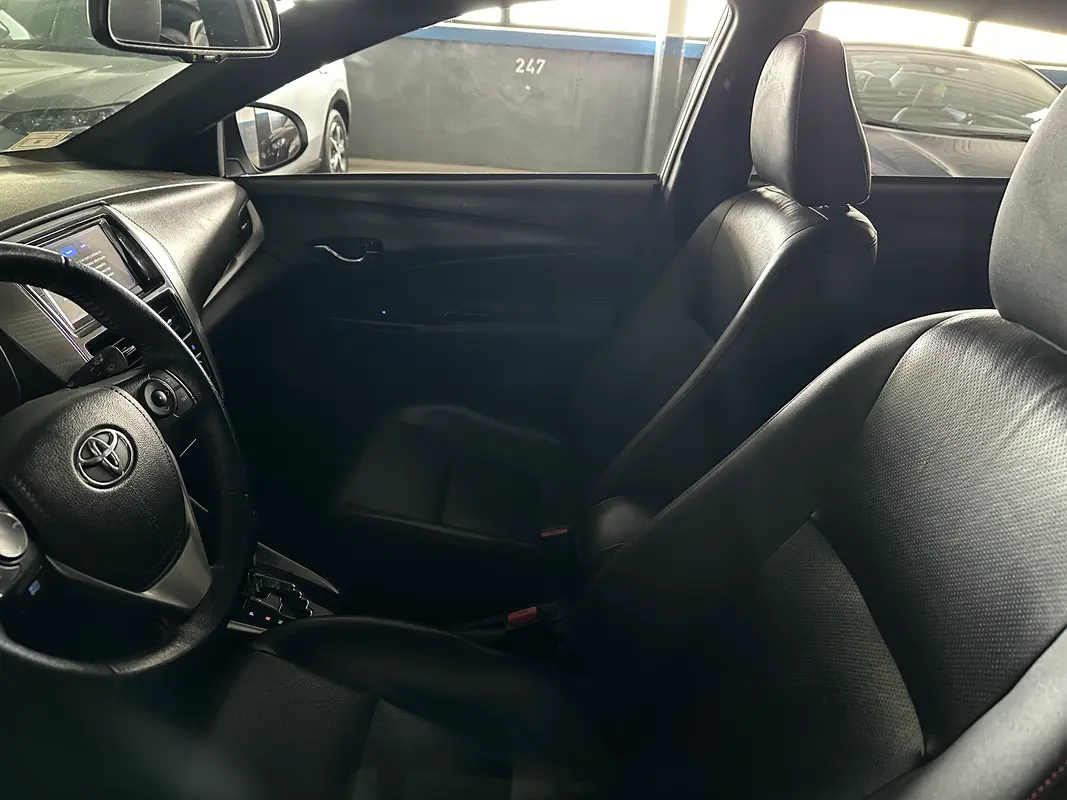 Mira esta publicación de Toyota Yaris 2018 en Motordil