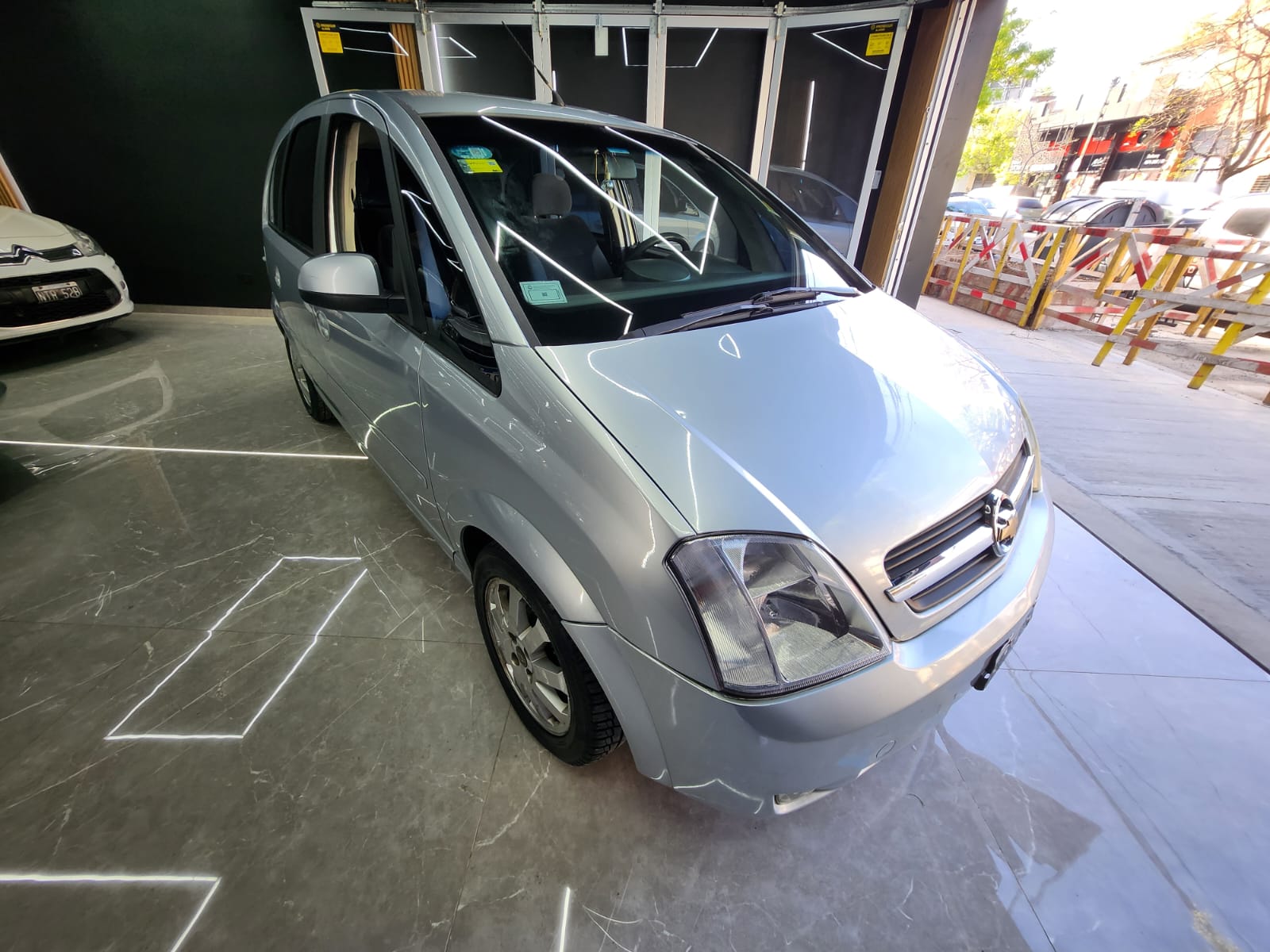 Mira esta publicación de Chevrolet Meriva 2008 en Motordil