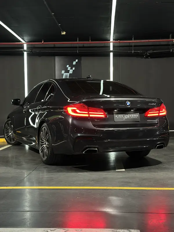 Mira esta publicación de BMW Serie 5 2018 en Motordil