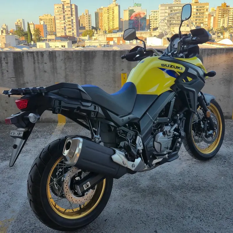 Mira esta publicación de Suzuki XF 650 2025 en Motordil