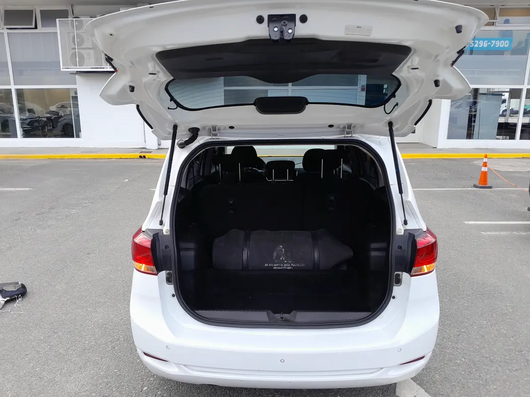 Mira esta publicación de Chevrolet Spin 2023 en Motordil