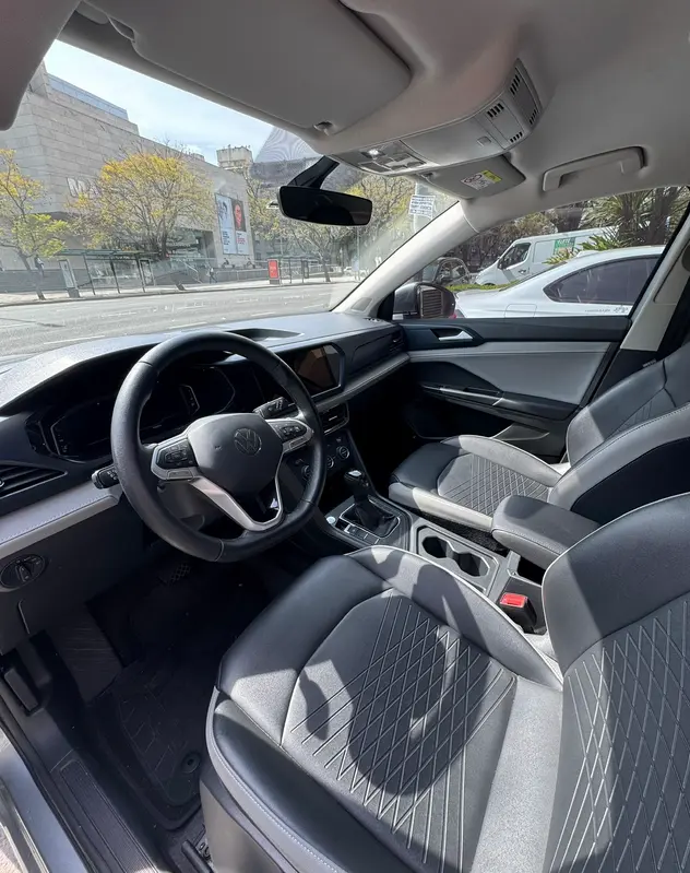 Mira esta publicación de Volkswagen Taos 2022 en Motordil