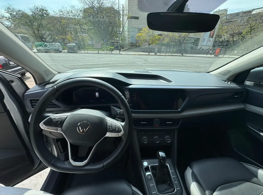 Mira esta publicación de Volkswagen Taos 2022 en Motordil