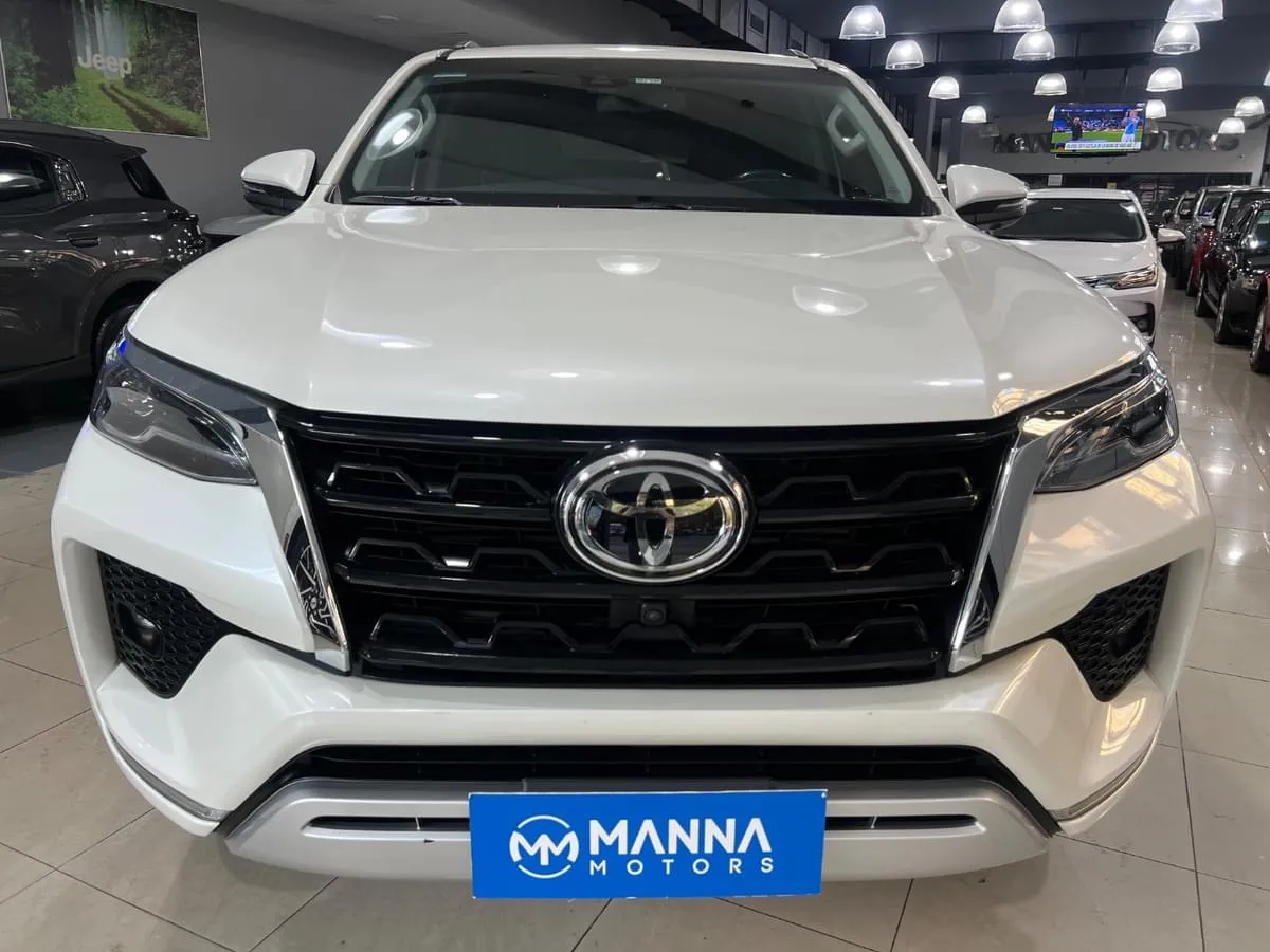 Mira esta publicación de Toyota SW4 2022 en Motordil