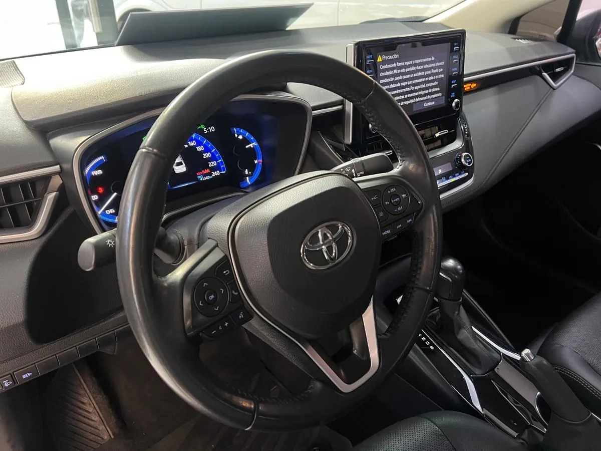 Mira esta publicación de Toyota Corolla 2021 en Motordil