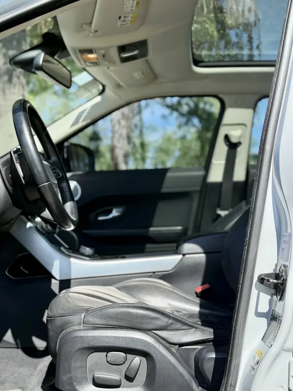 Mira esta publicación de Land Rover Range Rover Evoque 2013 en Motordil