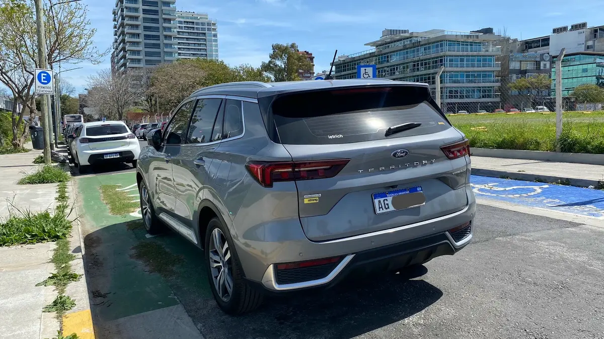 Mira esta publicación de Ford Territory 2024 en Motordil