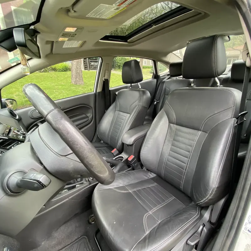 Mira esta publicación de Ford Fiesta 2016 en Motordil