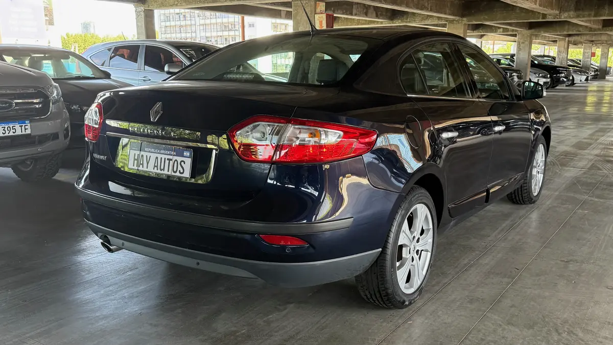 Mira esta publicación de Renault Fluence 2012 en Motordil