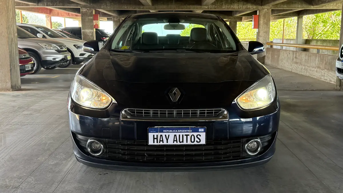 Mira esta publicación de Renault Fluence 2012 en Motordil