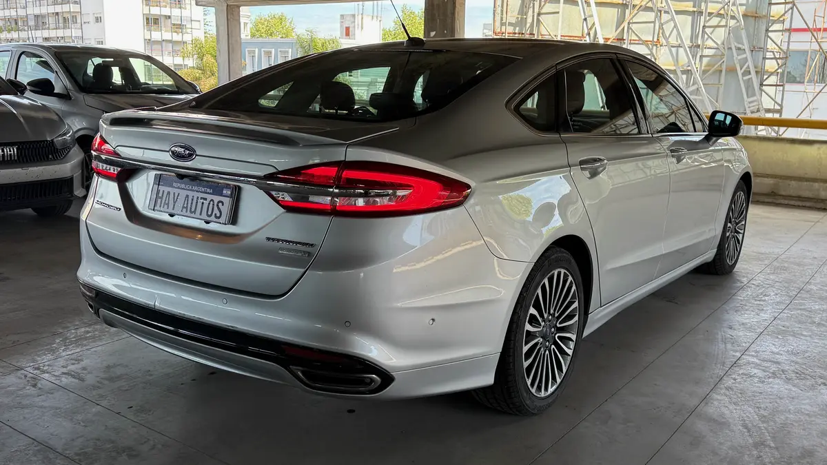 Mira esta publicación de Ford Mondeo 2018 en Motordil