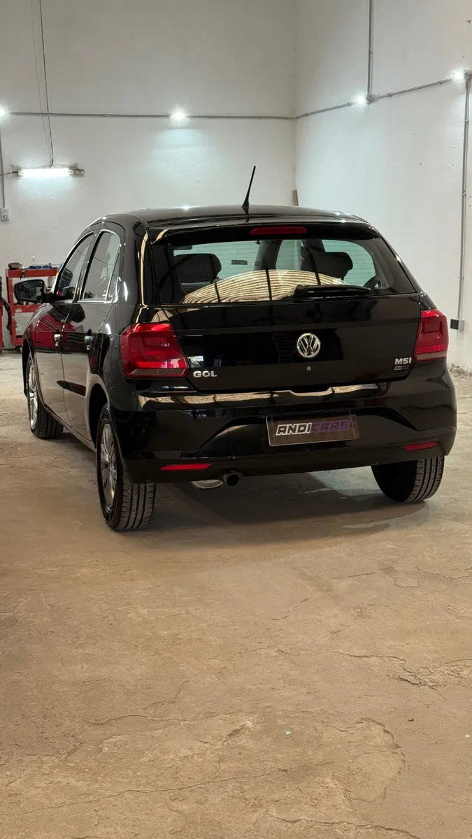Mira esta publicación de Volkswagen Gol Trend 2018 en Motordil