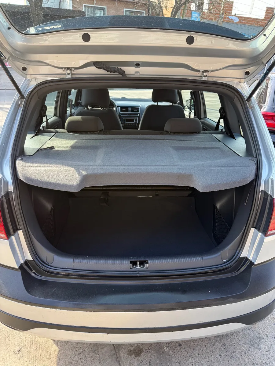 Mira esta publicación de Volkswagen Suran 2018 en Motordil