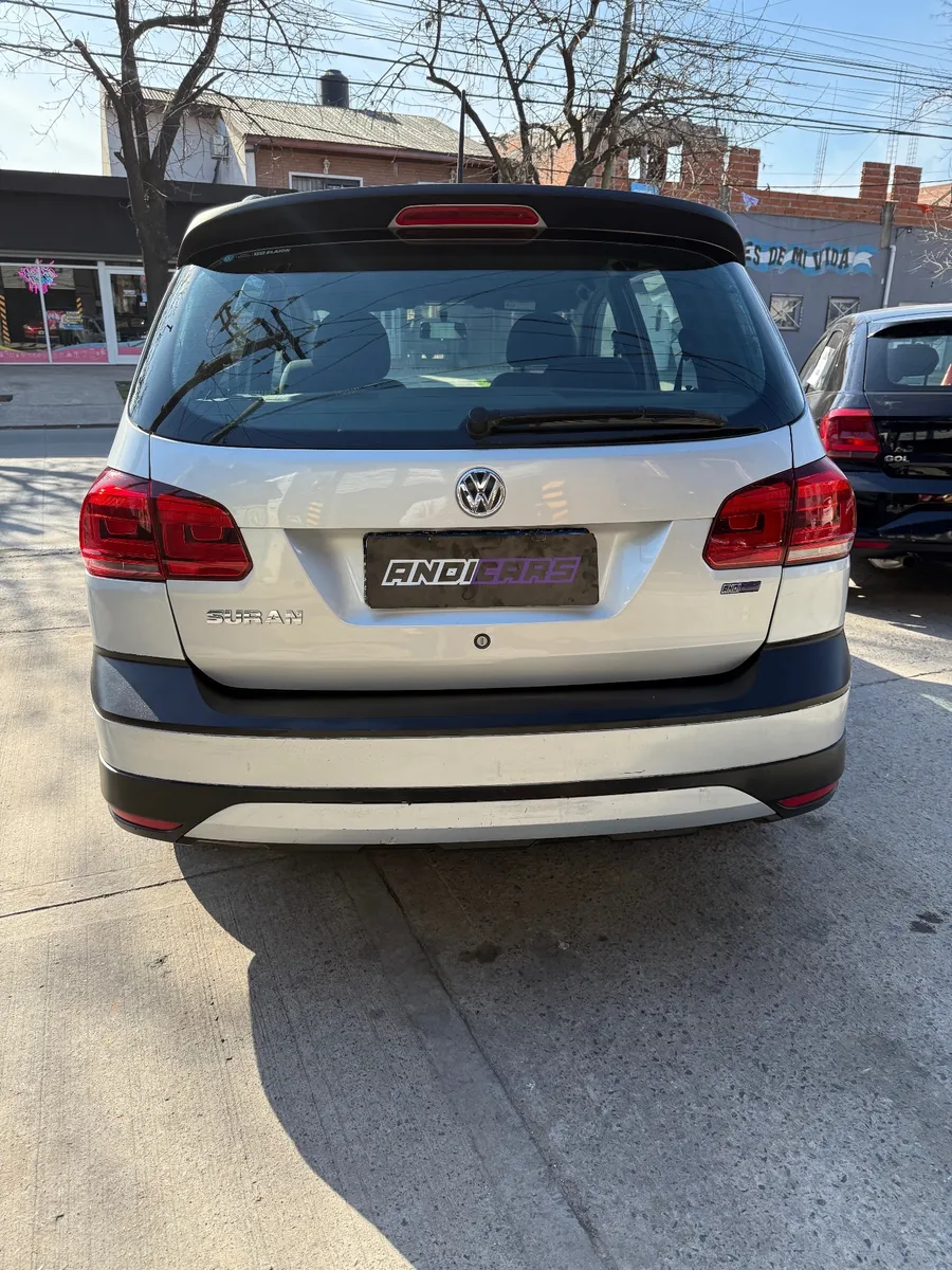 Mira esta publicación de Volkswagen Suran 2018 en Motordil