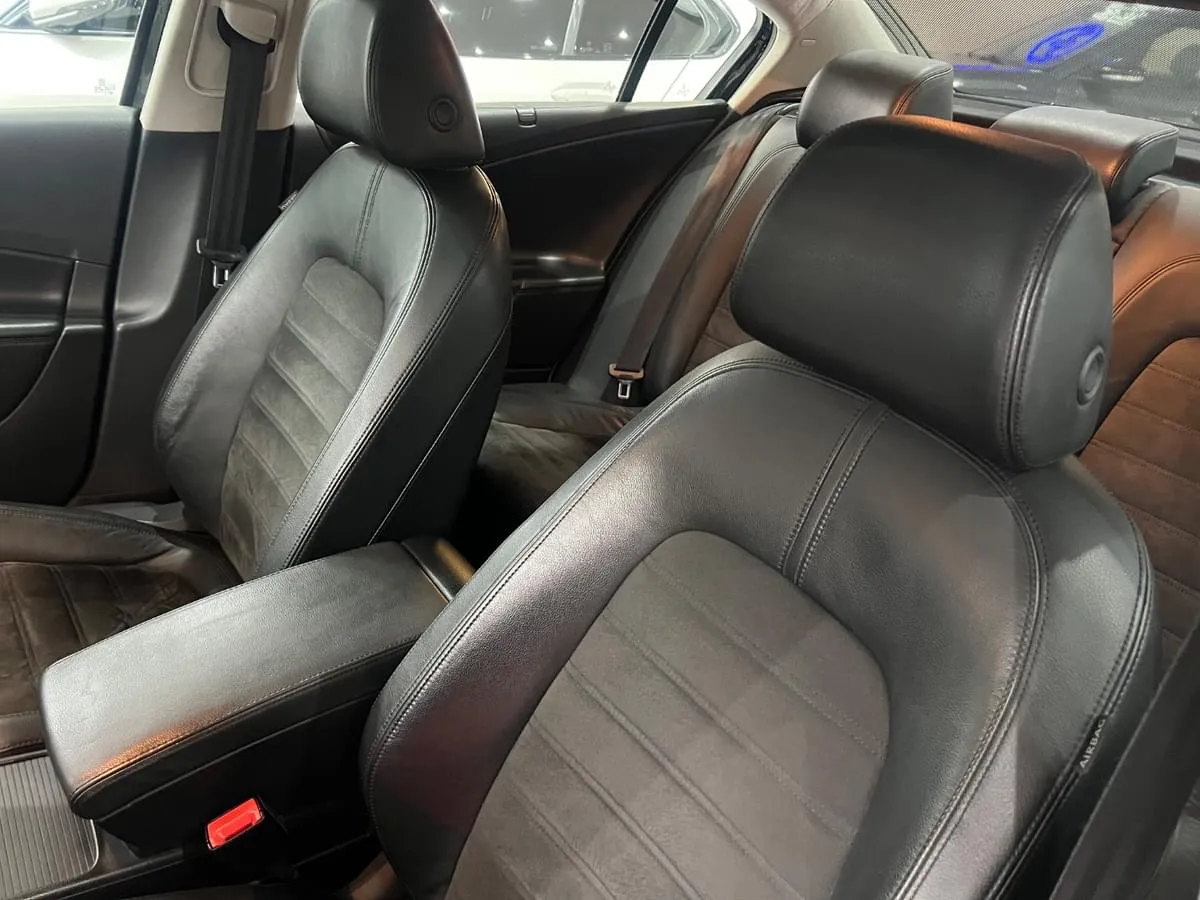 Mira esta publicación de Volkswagen Passat 2010 en Motordil
