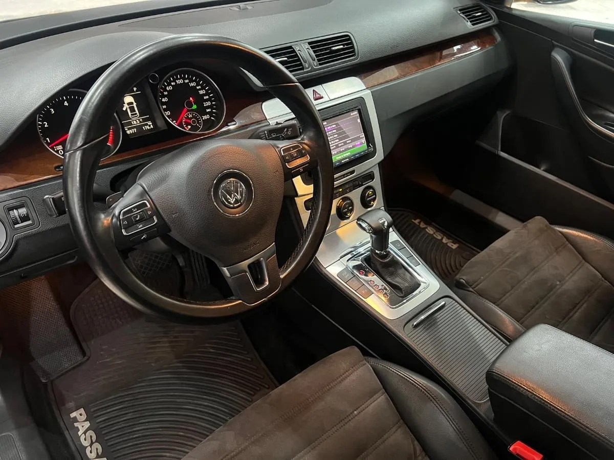 Mira esta publicación de Volkswagen Passat 2010 en Motordil