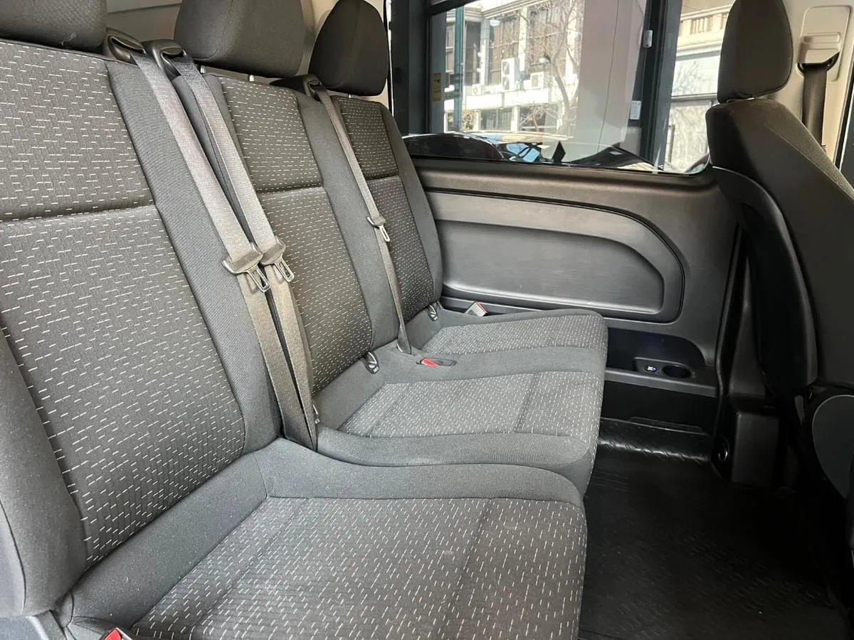 Mira esta publicación de Mercedes Benz Vito 2022 en Motordil