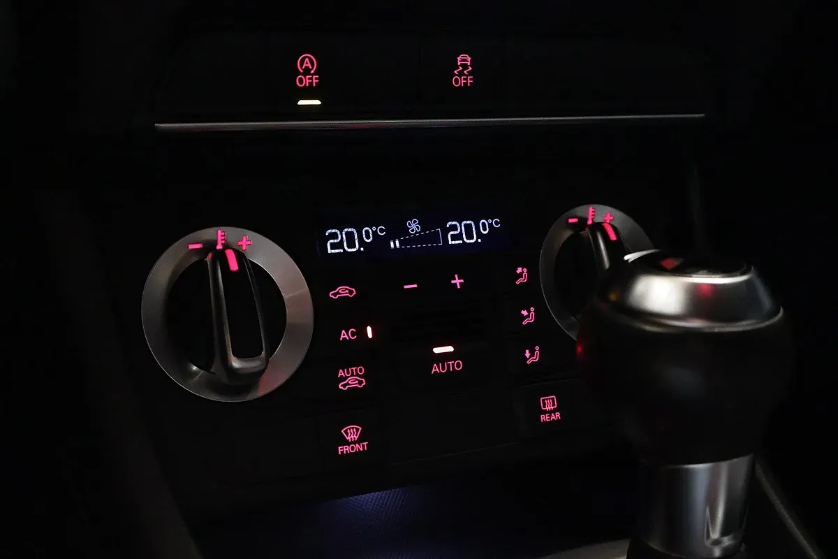 Mira esta publicación de Audi Q3 2013 en Motordil