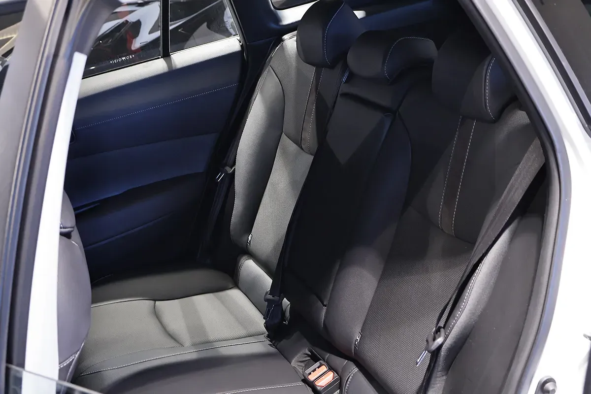 Mira esta publicación de Toyota Corolla Cross 2025 en Motordil