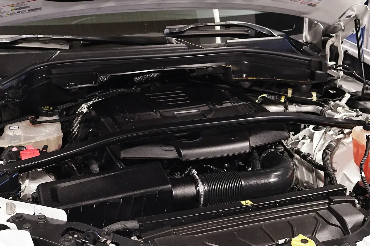 Mira esta publicación de Alfa Romeo Stelvio 2020 en Motordil