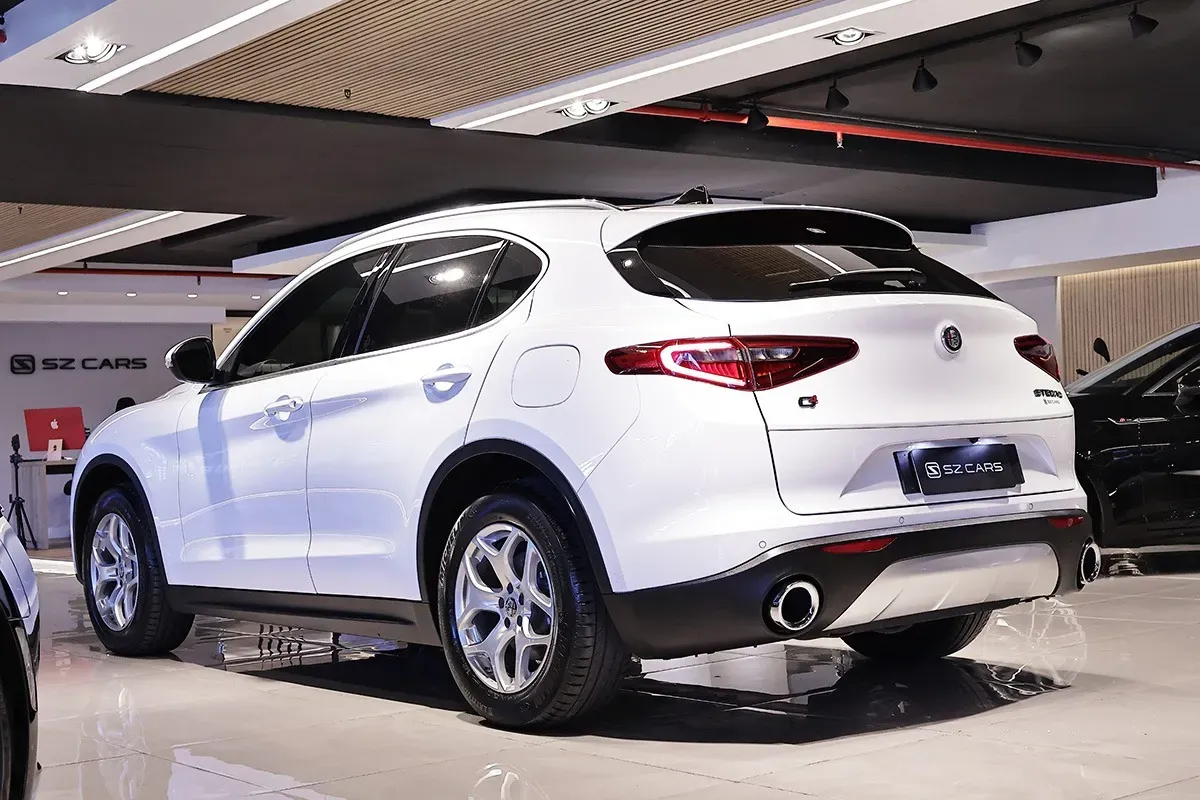 Mira esta publicación de Alfa Romeo Stelvio 2020 en Motordil