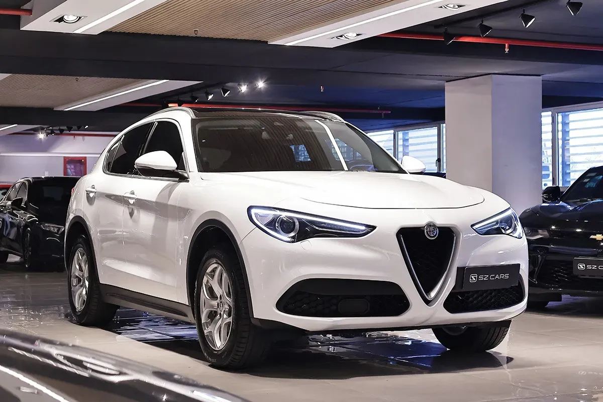 Mira esta publicación de Alfa Romeo Stelvio 2020 en Motordil