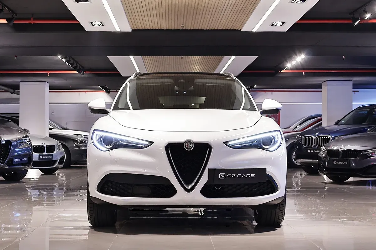 Mira esta publicación de Alfa Romeo Stelvio 2020 en Motordil